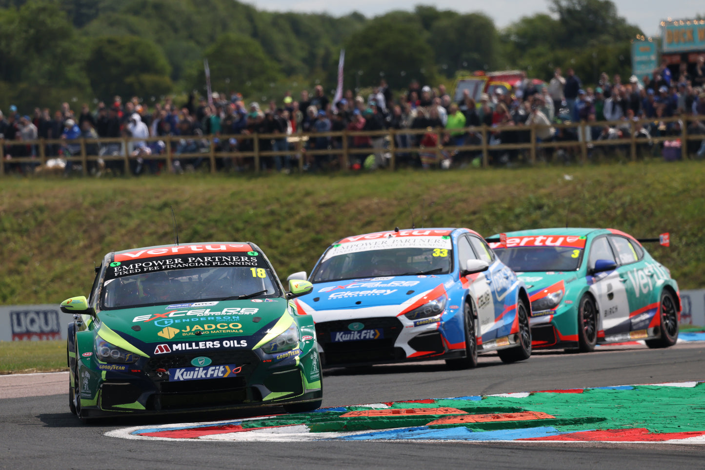 RD5 Thruxton Superior Saturday VIP Hospitality Package - EXCELR8 Drivers