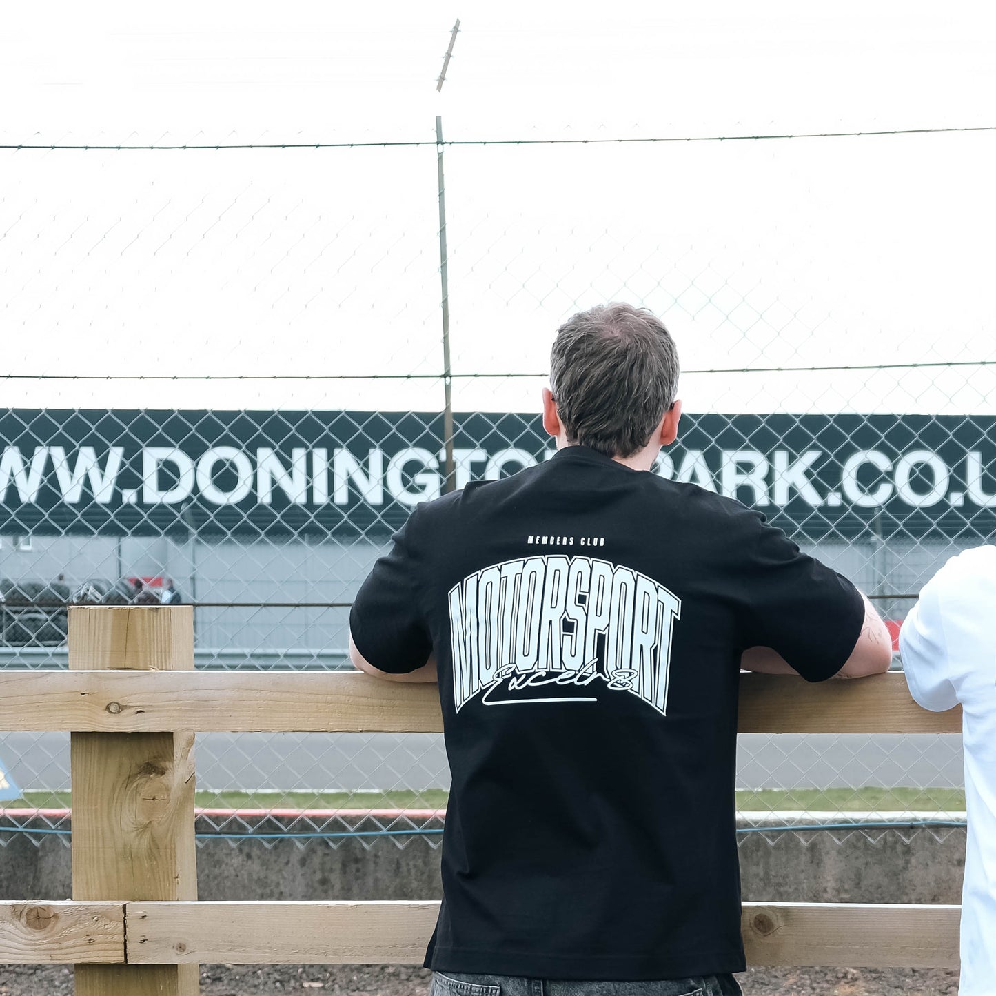 MOTORSPORT Box Tee – Premium Heavyweight Fit