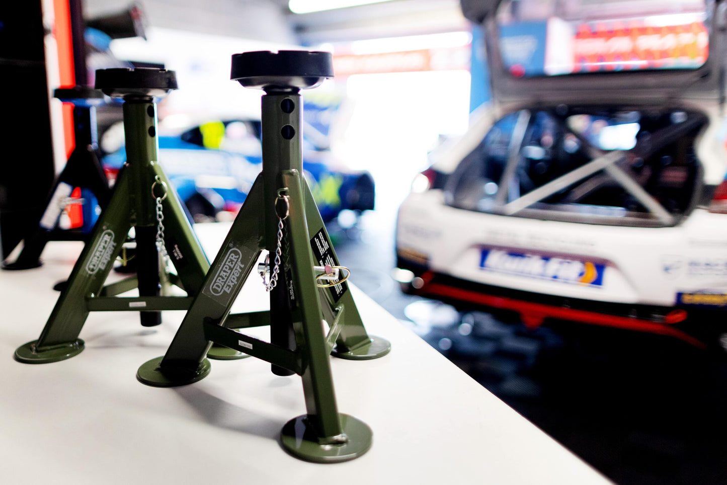 DRAPER EXPERT AXLE STANDS, 3 TONNE (PAIR)