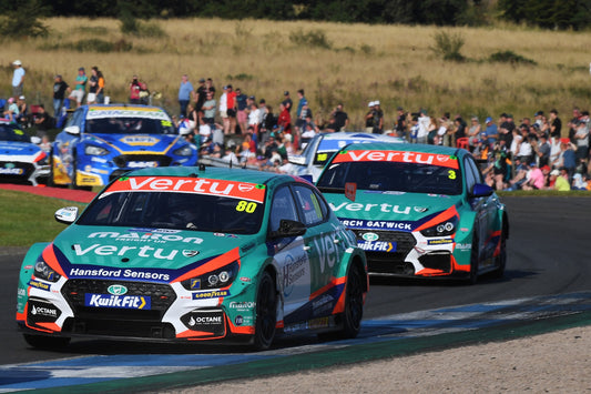RD6 Knockhill Sunday VIP Hospitality Package - EXCELR8 Drivers